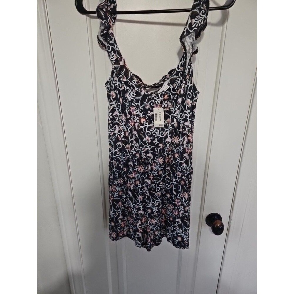 Aeropostale Floral Summer Romper Adjustable Staps Flowers Accents Sz.S NWT